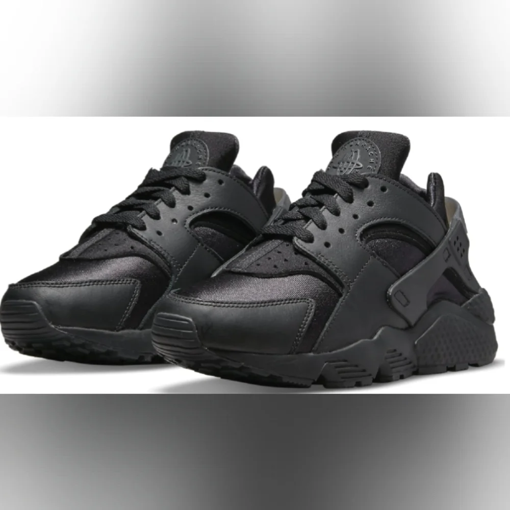 Nike Air Huarache Black Lace-Up Sneakers Wmn's Size 6.5 MSRP Used Exc $120